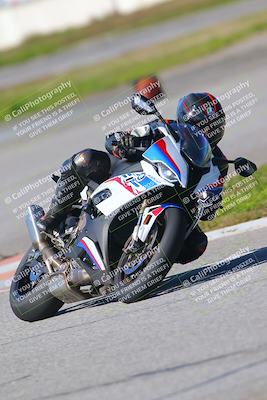 media/Jan-20-2023-Fastrack Riders (Fri) [[f2ad32aba3]]/Private/session 4 turn 6/
